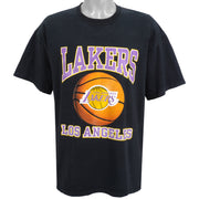 NBA (Gildan) - Los Angeles Lakers Spell-Out T-Shirt 1990s X-Large Vintage Retro Basketball