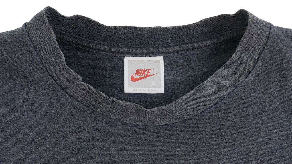 Nike - Michael Jordans, World Wide T-Shirt 1990s Large Vintage Retro
