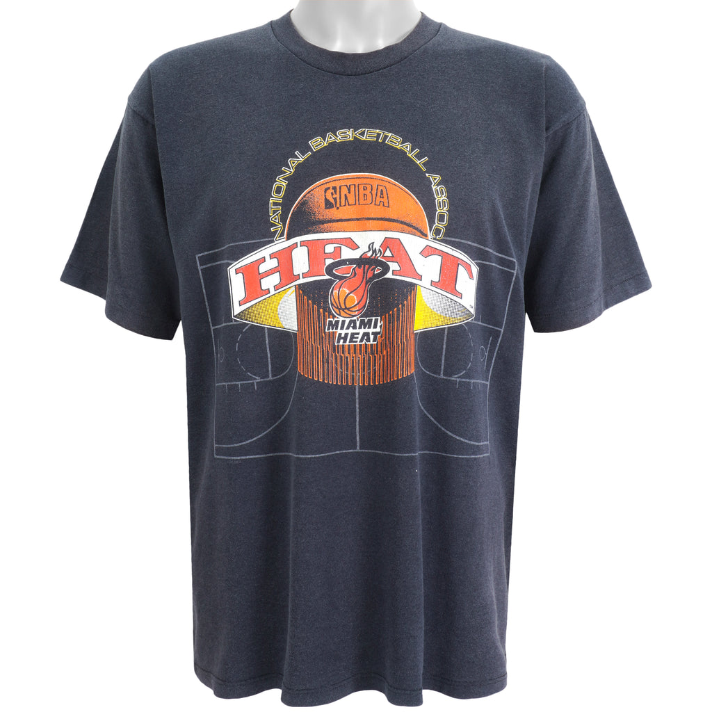 NBA (Competitor) - Miami Heat Spell-Out T-Shirt 1990s X-Large Vintage Retro Basketball