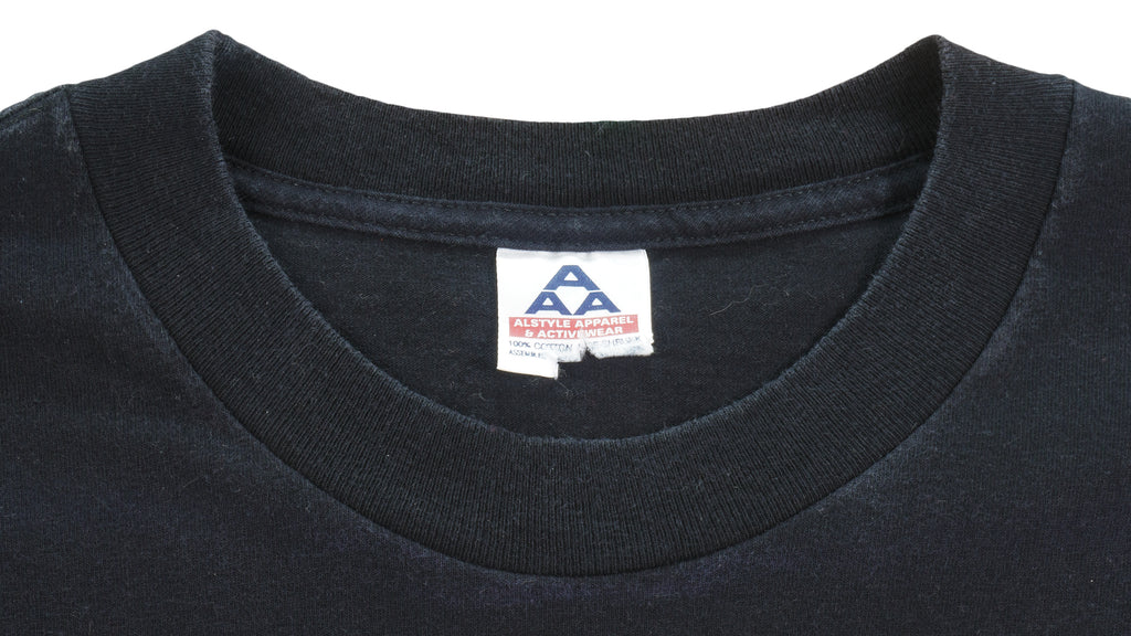 NFL (AAA) - Oakland Raiders Bad Boys T-Shirt 2000 Large Vintage Retro Football