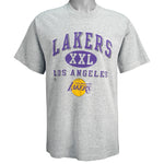 NBA (Pro Player) - Los Angeles Lakers XXL Spell-Out T-Shirt 1990s Medium Vintage Retro Basketball