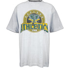 MLB (Trench) - Oakland Athletics Spell-Out T-Shirt 1993 X-Large Vintage Retro Baseball