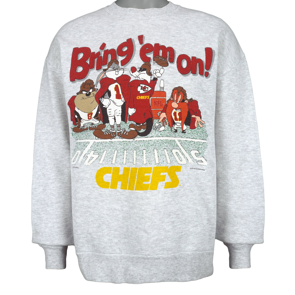 NFL - Kansas City Chiefs x Looney Tunes Crew Neck Sweatshirt 1992 Large Vintage Retro Football