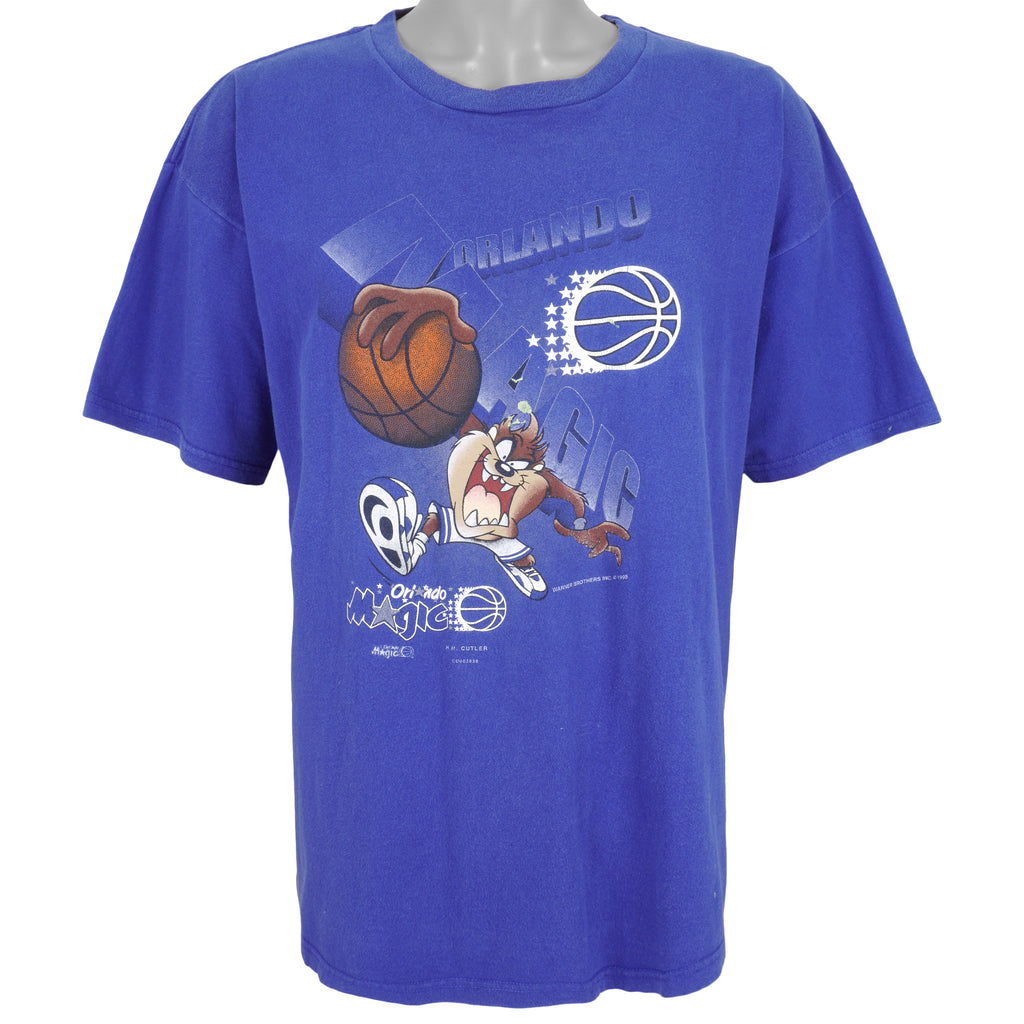 NBA (League Leader) - Orlando Magic & Tasmanian Devils Spell-Out T-Shirt 1995 X-Large Vintage Retro Basketball
