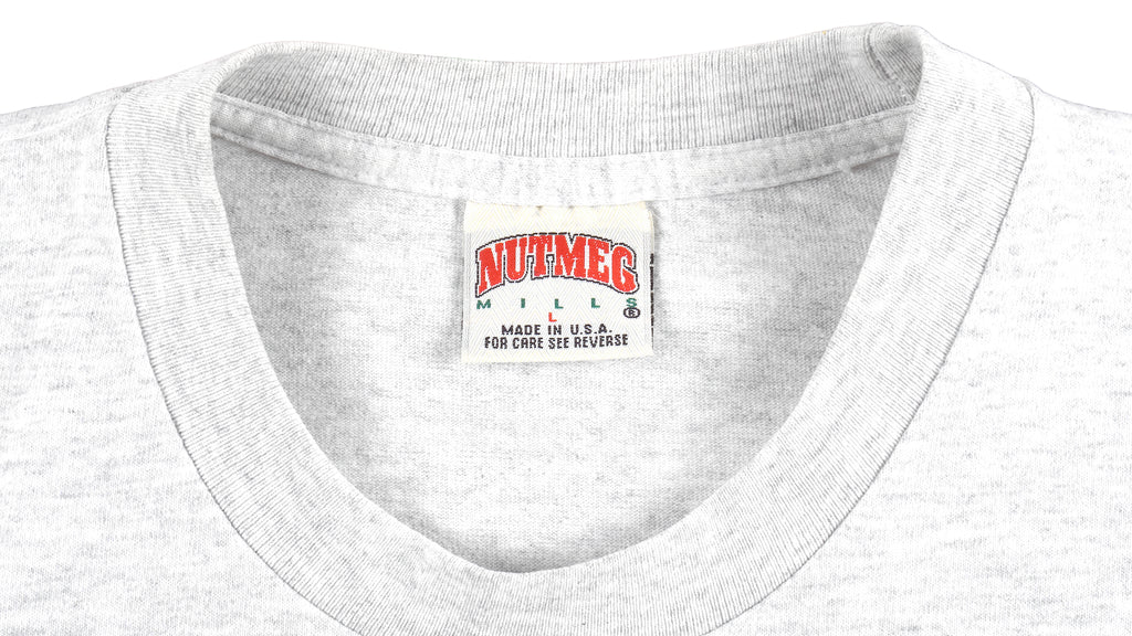NCAA (Nutmeg) - Georgia Bulldogs Spell-Out T-Shirt 1990s Large Vintage Retro Football College