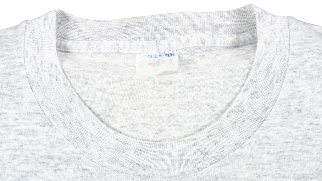 Vintage (Bulletin) - Provinces of Canada Maple Leafs Spell-Out T-Shirt 1990s Large Vintage Retro