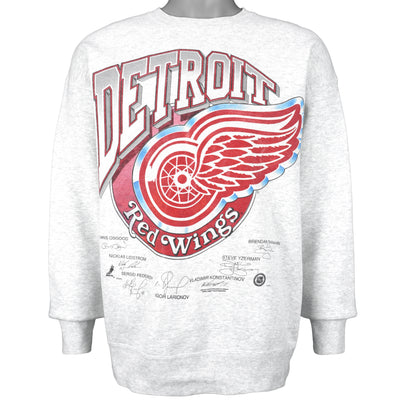 NHL - Detroit Red Wings, Players Autographed Crew Neck Sweatshirt 1990s X-Large