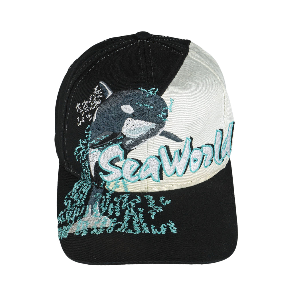 Vintage - Sea World Adventure Park Embroidered Snap Back Hat 1990s OSFA Vintage Retro