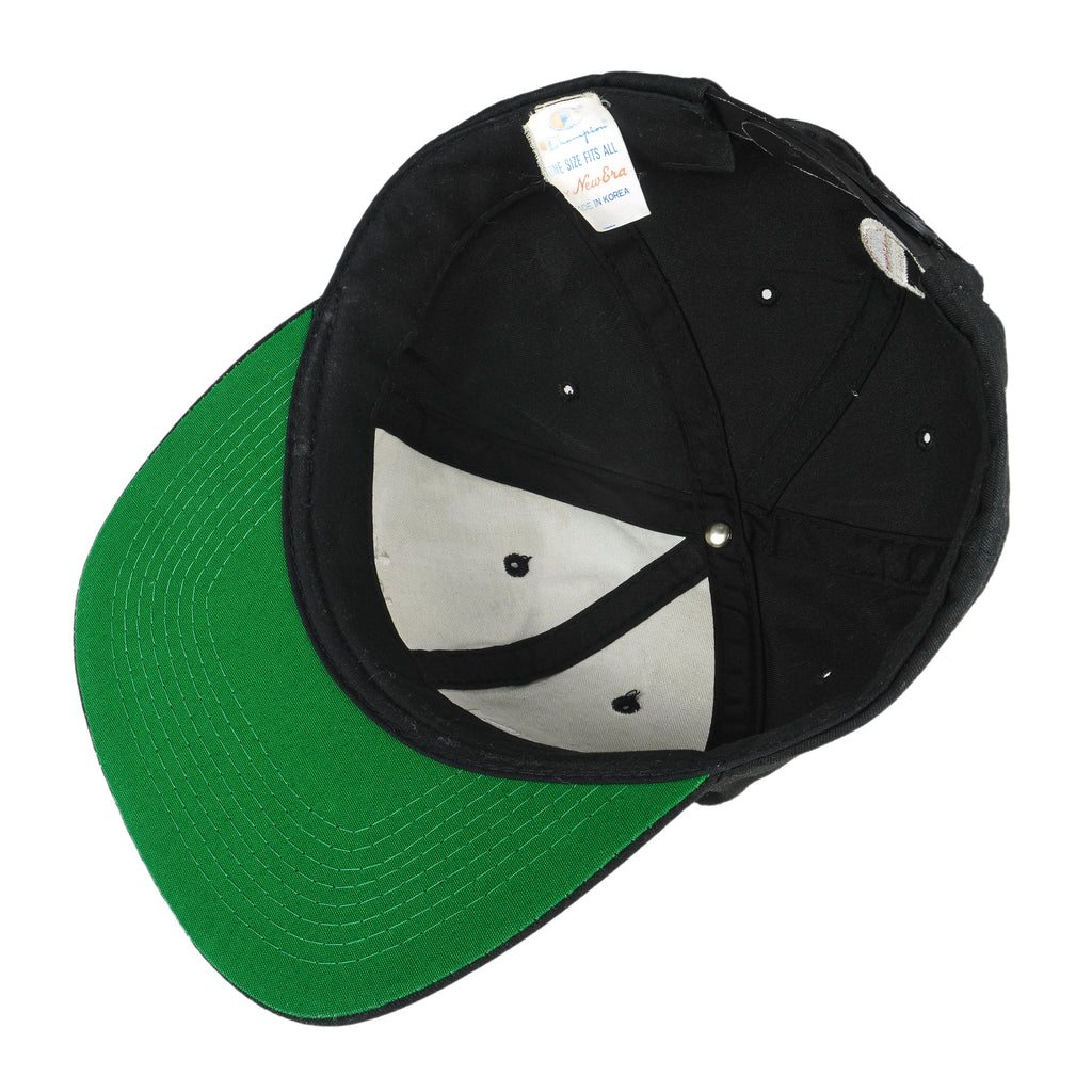 Champion - Black Spell-Out Snap Back Hat 1990s OSFA Vintage Retro