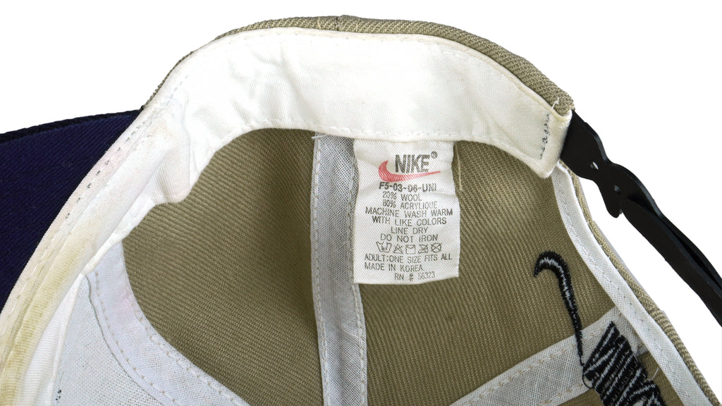 Nike - Beige Big Logo Snap Back Hat 1990s OSFA Vintage Retro