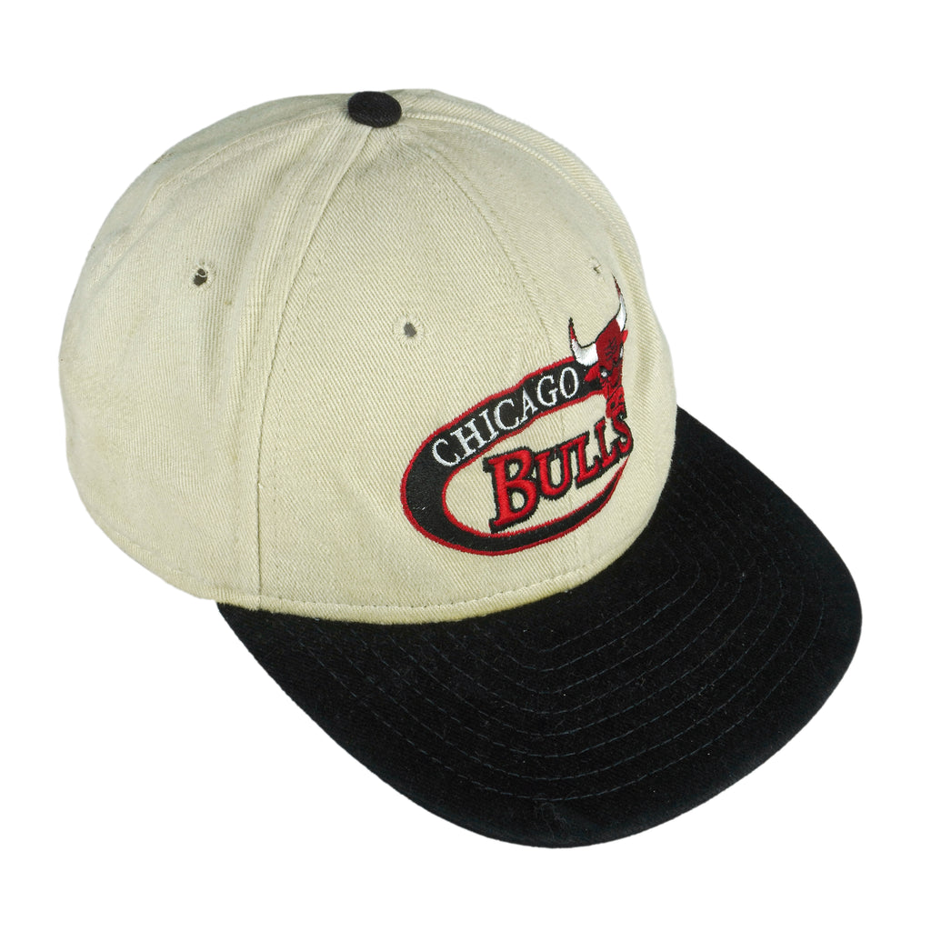 NBA (New Era) - Chicago Bulls Snap Back Hat 1990s OSFA Vintage Retro Basketball