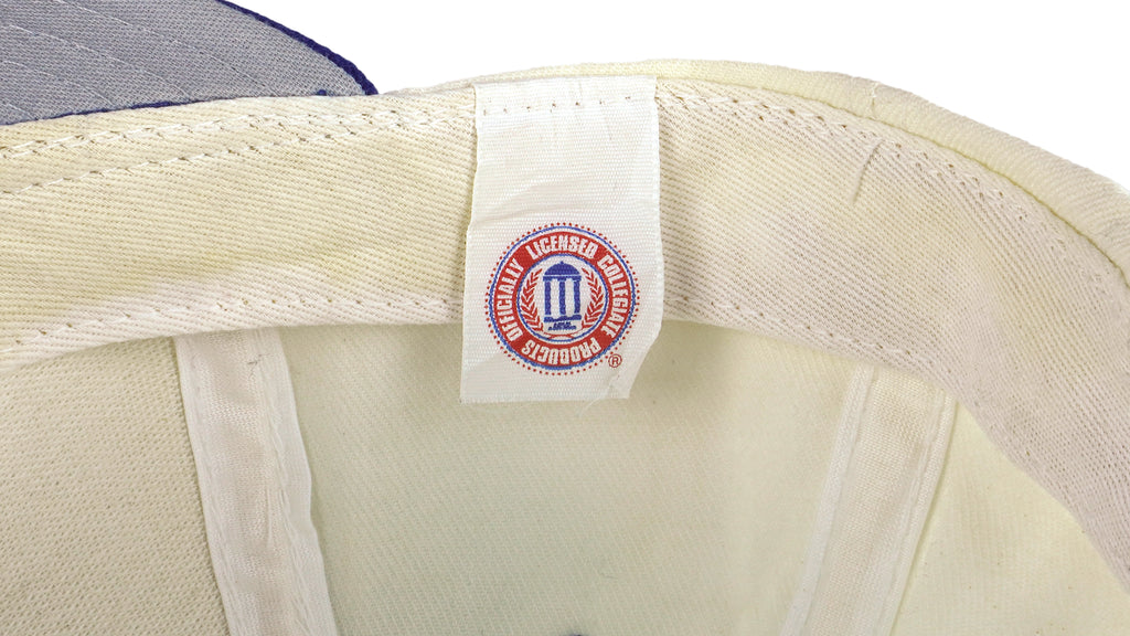 NCAA (New Era) - Duke Blue Devils Snap Back Hat 1990s Medium/Large Vintage Retro Basketball College