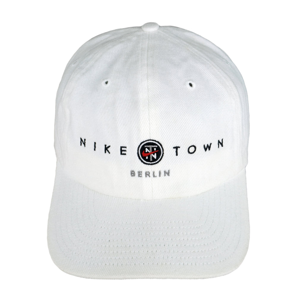 Nike - Nike Town Berlin Strap Back Hat 1990s OSFA Vintage Retro