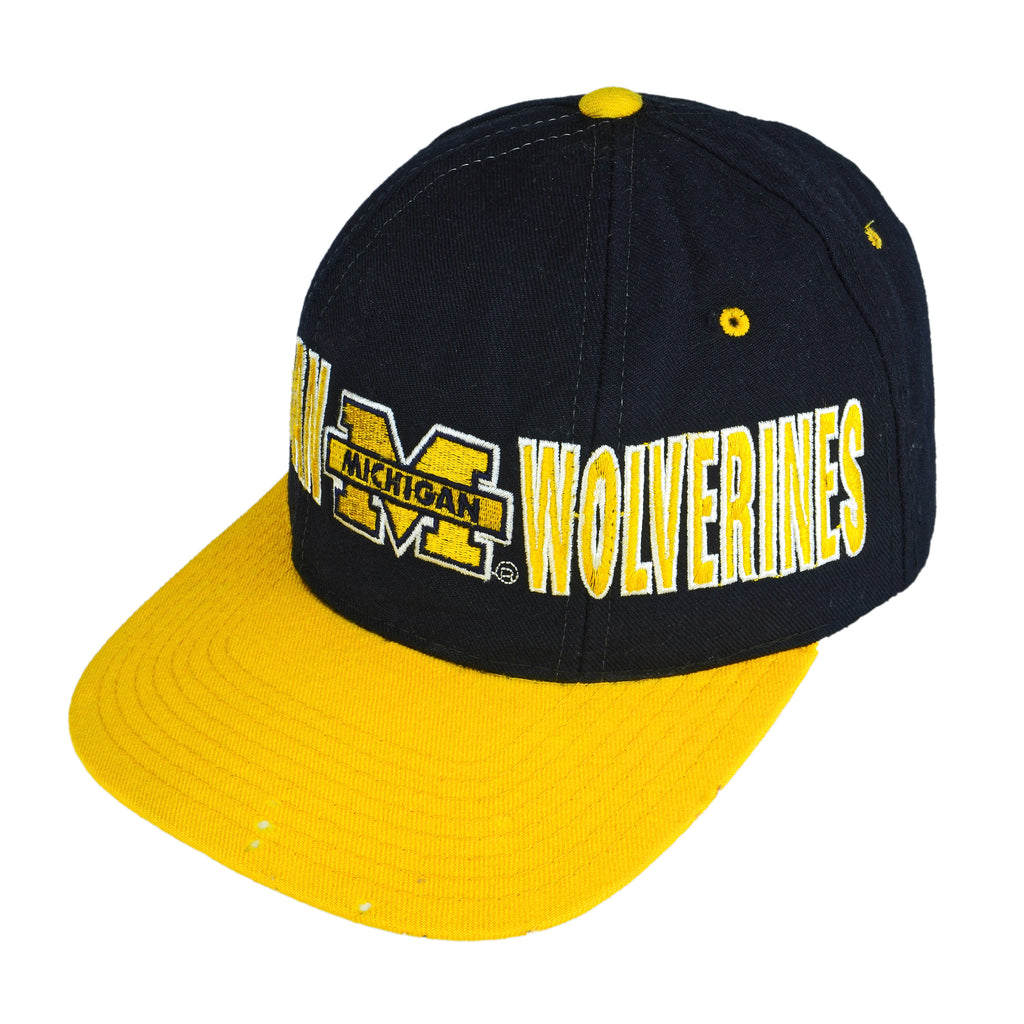 Starter - Michigan Wolverines Spell-Out Snap Back Hat 1990s OSFA Vintage Retro Football College