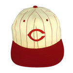 MLB (New Era) - Cream Cincinnati Reds Fitted Hat 1990s 7 1/2 Vintage Retro Baseball