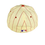 MLB (New Era) - Cream Cincinnati Reds Fitted Hat 1990s 7 1/2 Vintage Retro Baseball