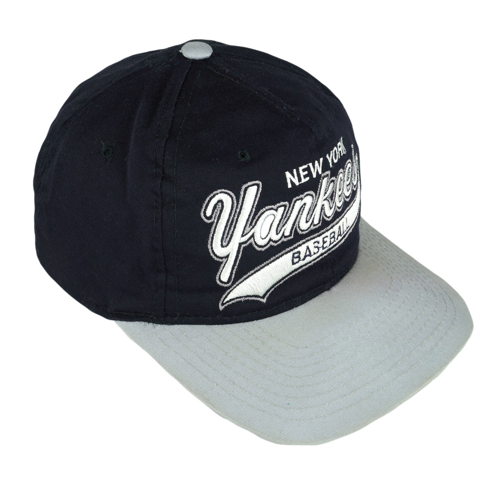 Starter - New York Yankees Spell-Out Snap Back Hat 1990s OSFA Vintage Retro Baseball