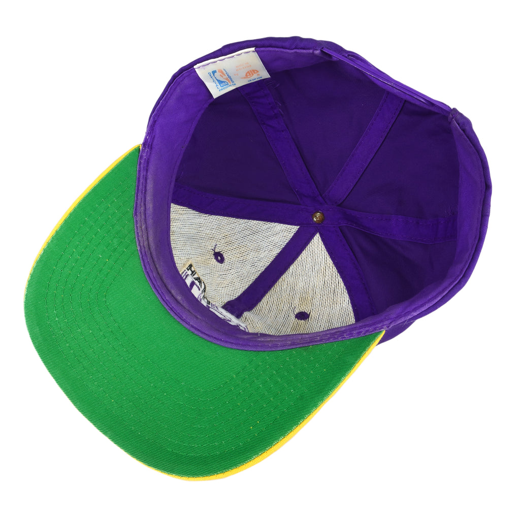 NBA (AJD Cap Corp) - Utah Jazz Spell-Out Snap Back Hat 1990s OSFA Vintage Retro Basketball