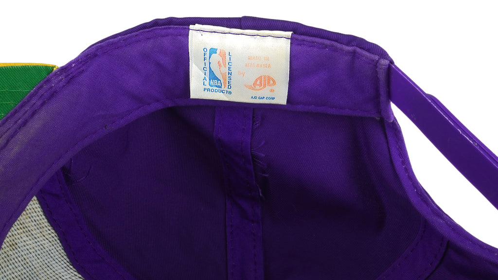 NBA (AJD Cap Corp) - Utah Jazz Spell-Out Snap Back Hat 1990s OSFA Vintage Retro Basketball