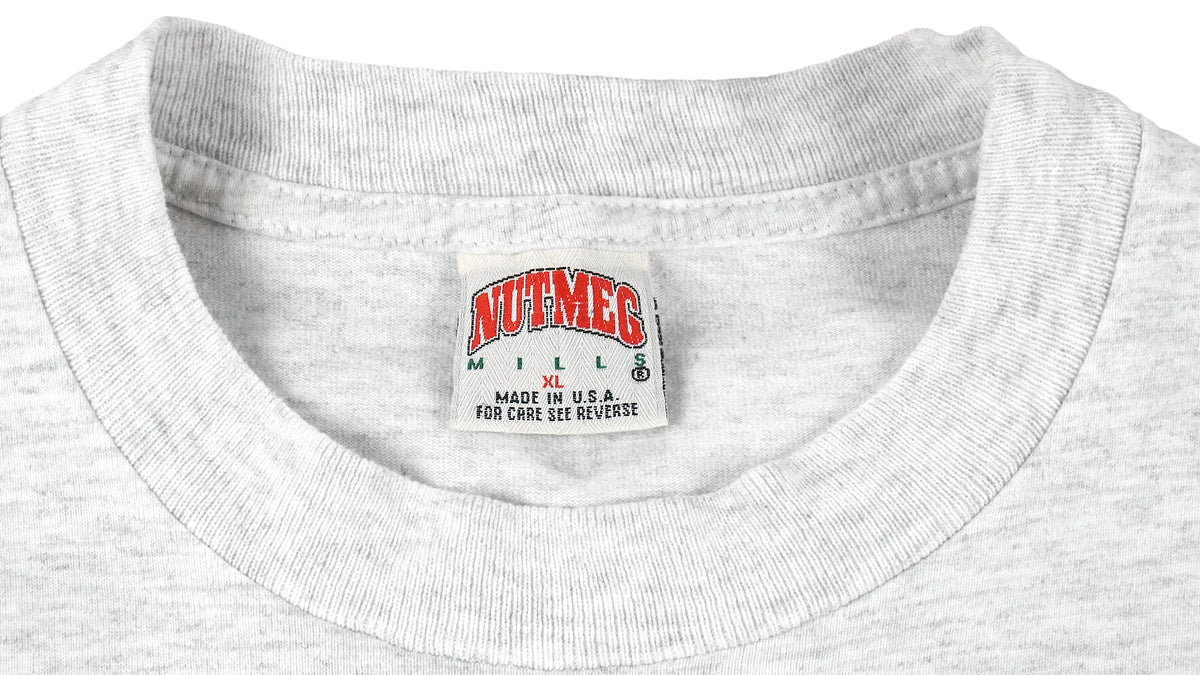 NCAA (Nutmeg) - Gator Bowl, Champions T-Shirt 1990s X-Large Vintage Retro Football