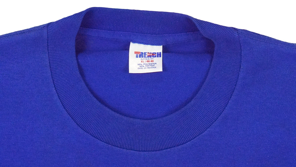 NFL (Trench) - Buffalo Bills Spell-Out T-Shirt 1990s X-Large Vintage Retro Football