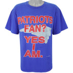 NFL (Nutmeg) - New England Patriots Fan Spell-Out T-Shirt 1994 X-Large Vintage Retro Football 