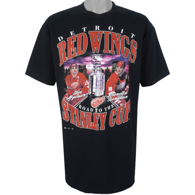 NHL - Detroit Red Wings Road to The Stanley Cup T-Shirt 1990s X-Large