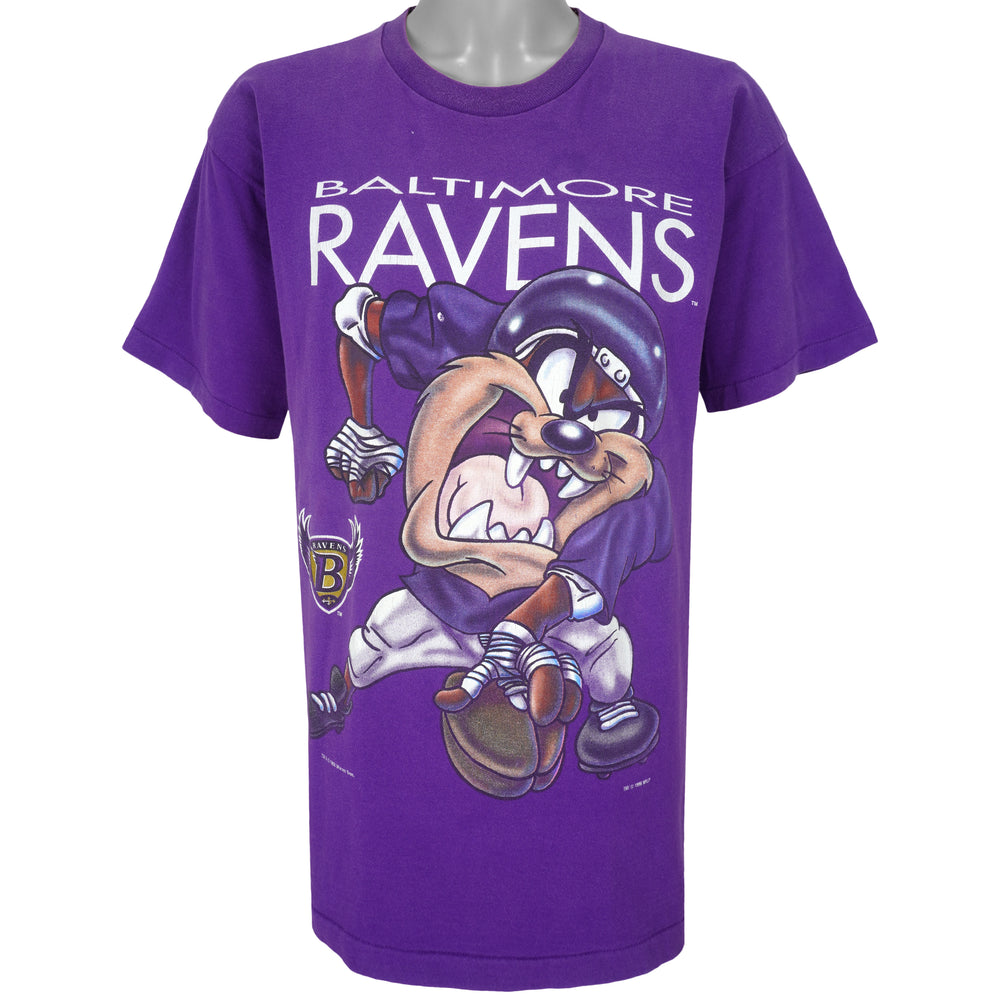NFL (Artex Sportwear) - Baltimore Ravens X Tasmanian Devil T-Shirt 1996 X-Large Vintage Retro Football