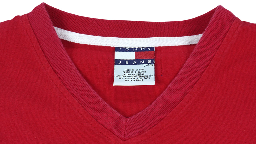 Tommy Hilfiger - Tommy Jeans Spell-Out V-Neck T-shirt 1990s Large Vintage Retro