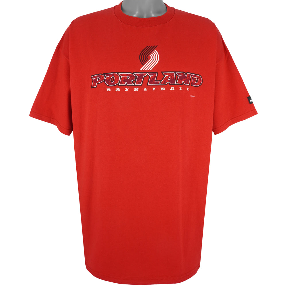 Puma - Red Portland Trailblazers T-shirt 1990s X-Large Vintage Retro Basketball