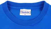 Reebok - Blue Shaq with Autograph Spell-Out T-Shirt 1990s Medium Vintage Retro Basketball