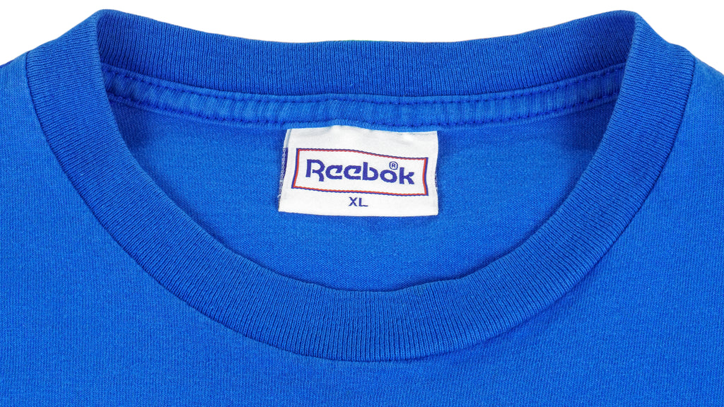 Reebok - Blue Shaq with Autograph Spell-Out T-Shirt 1990s Medium Vintage Retro Basketball