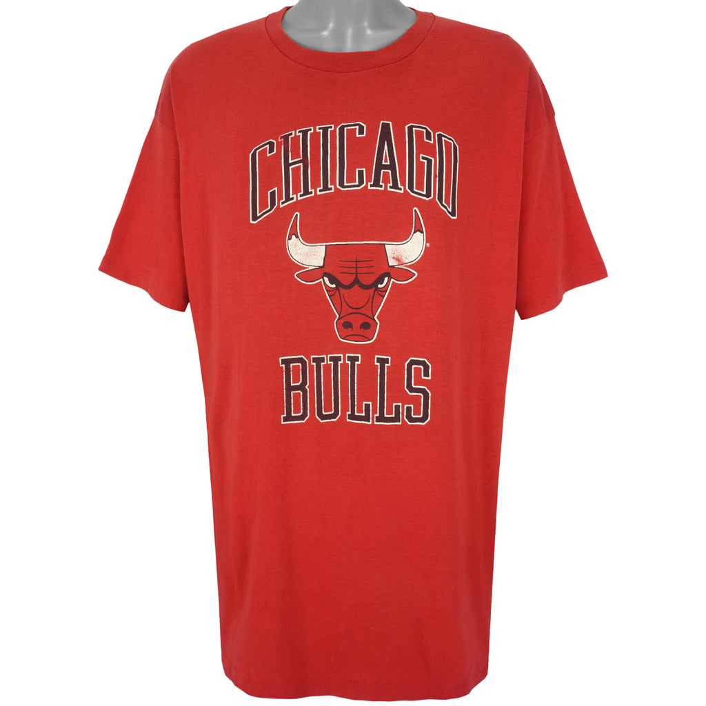 NBA - Red Chicago Bulls T-Shirt 1990s XX-Large Vintage Retro Basketball
