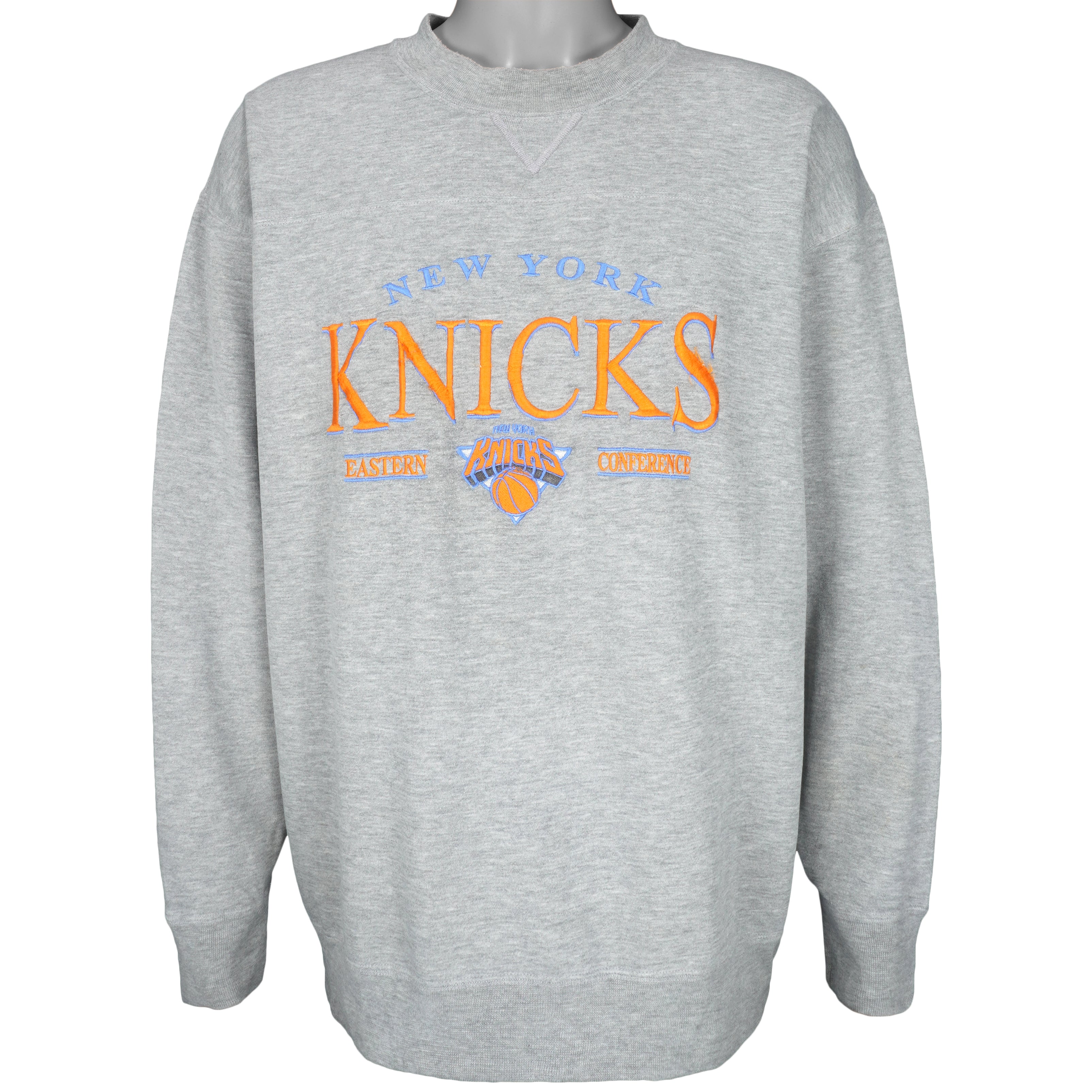 NBA (Lee) - New York Knicks Crew Neck Sweatshirt 1990s X-Large Vintage Retro Basketball
