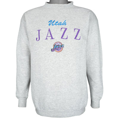 NBA (Logo 7) - Utah Jazz Embroidered Crew Neck Sweatshirt 1990s Medium