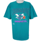 NBA (Nutmeg) - Charlotte Hornets Blue T-Shirt 1990s X-Large Vintage Retro Basketball