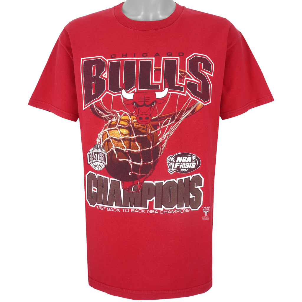 NBA (Lee) - Chicago Bulls, Champions T-Shirt 1997 Large Vintage Retro Basketball