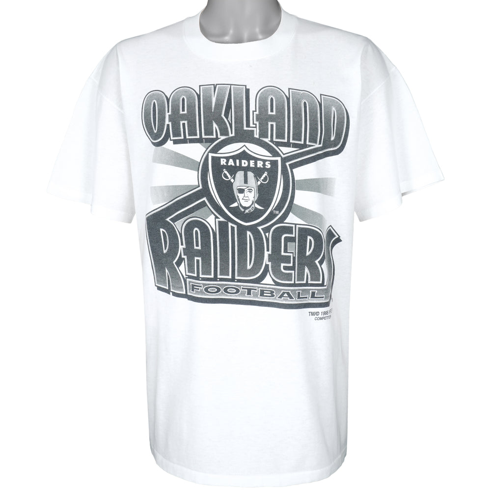 NFL (Oneita) - Oakland Raiders Big Logo T-Shirt 1996 X-Large Vintage Retro Football