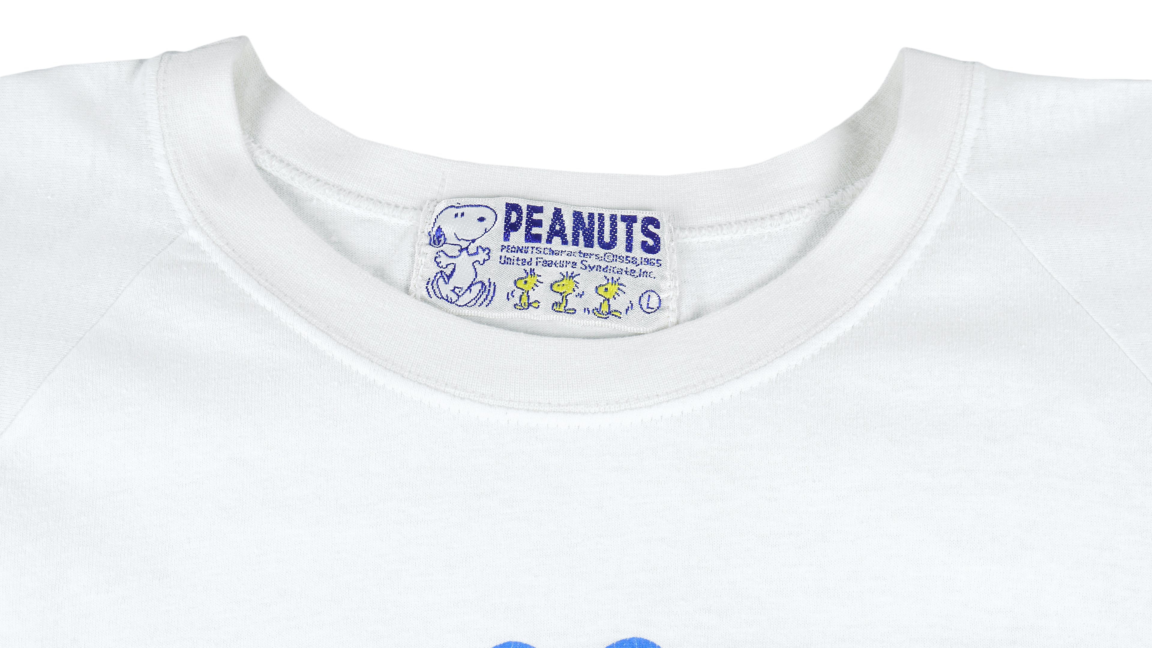 Vintage - Peanuts Snoopy Characters Cartoon T-Shirt 1990s Large Vintage Retro