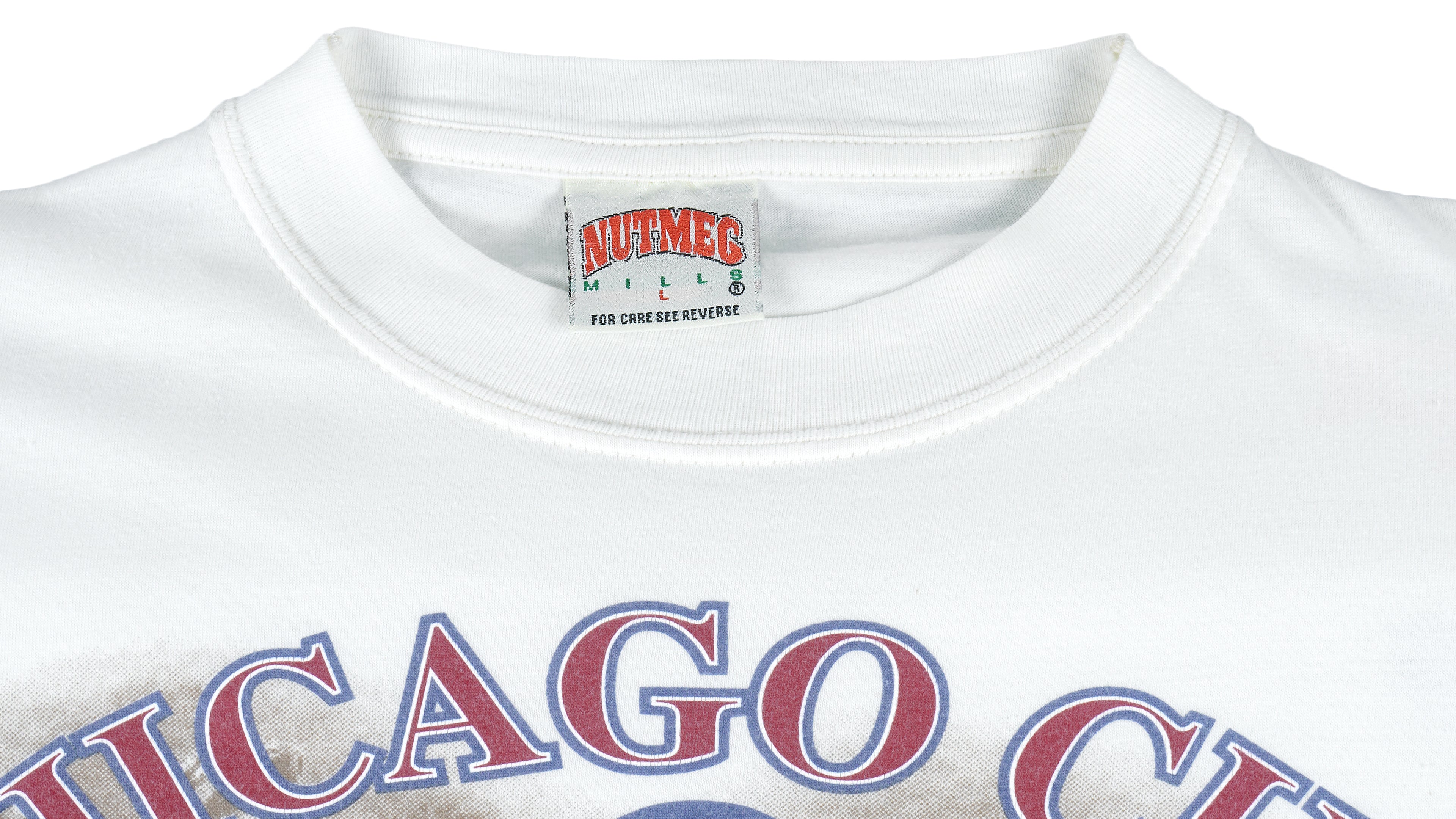 MLB (Nutmeg) - Chicago Cubs Big Spell-Out T-Shirt 1994 Large Vintage Retro Baseball