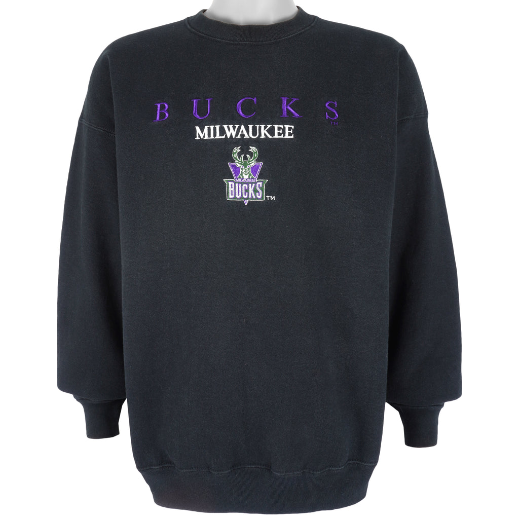 NBA (Salem) - Milwaukee Bucks Embroidered Sweatshirt 1990s X-Large Vintage Retro Basketball