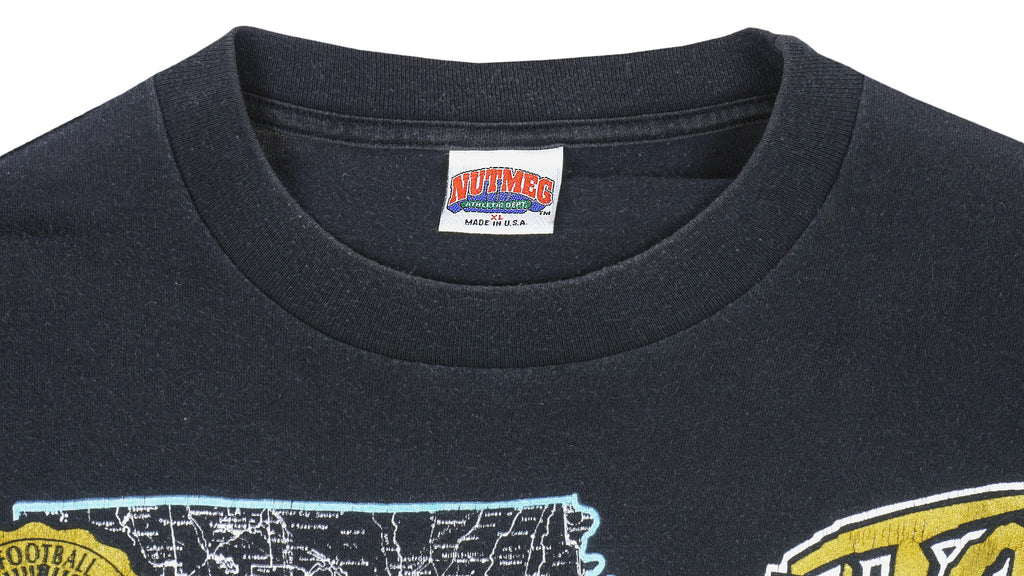 NFL (Nutmeg) - New Orleans Saints Spell-Out T-Shirt 1990s X-Large Vintage Retro Football