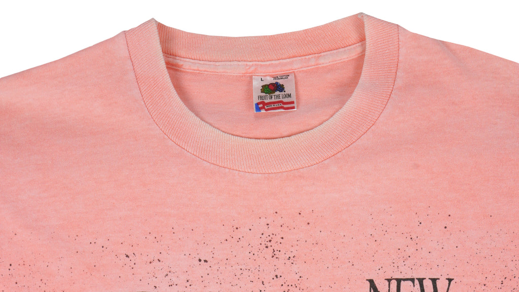 Vintage (Fruit Of The Loom) - New Orleans, Shrimp T-Shirt 1990s Large Vintage Retro
