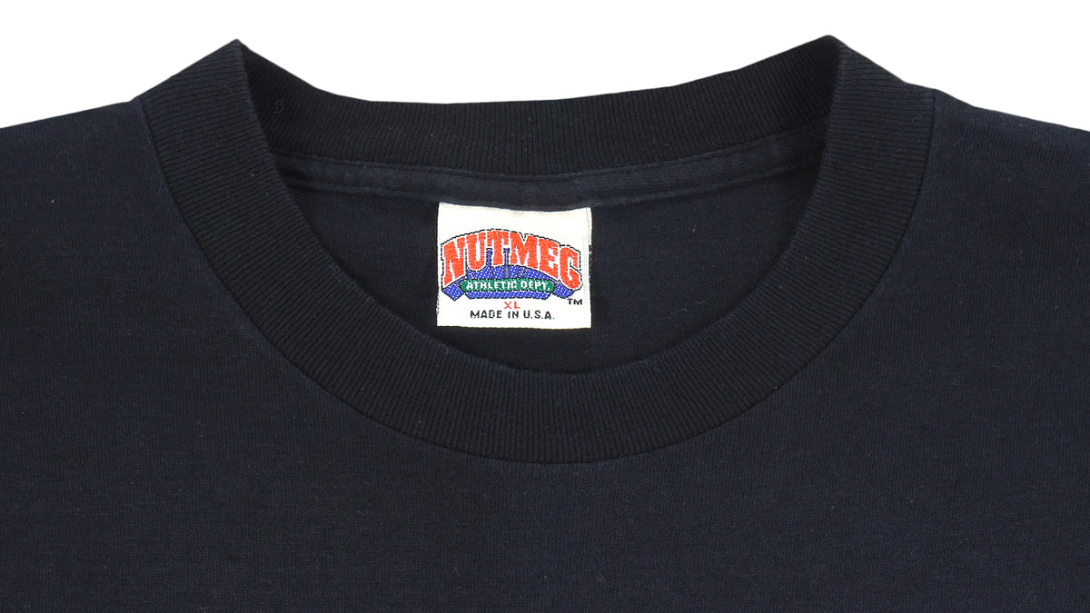 MLB (Nutmeg) - Cincinnati Reds, Word Champions T-Shirt 1990 X-Large Vintage Retro Baseball