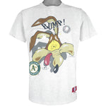 MLB (Nutmeg) - Oakland Athletics - Wile E. Coyote T-Shirt 1996 X-Large Youth Vintage Retro Baseball