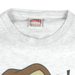 MLB (Nutmeg) - Oakland Athletics - Wile E. Coyote T-Shirt 1996 X-Large Youth Vintage Retro Baseball