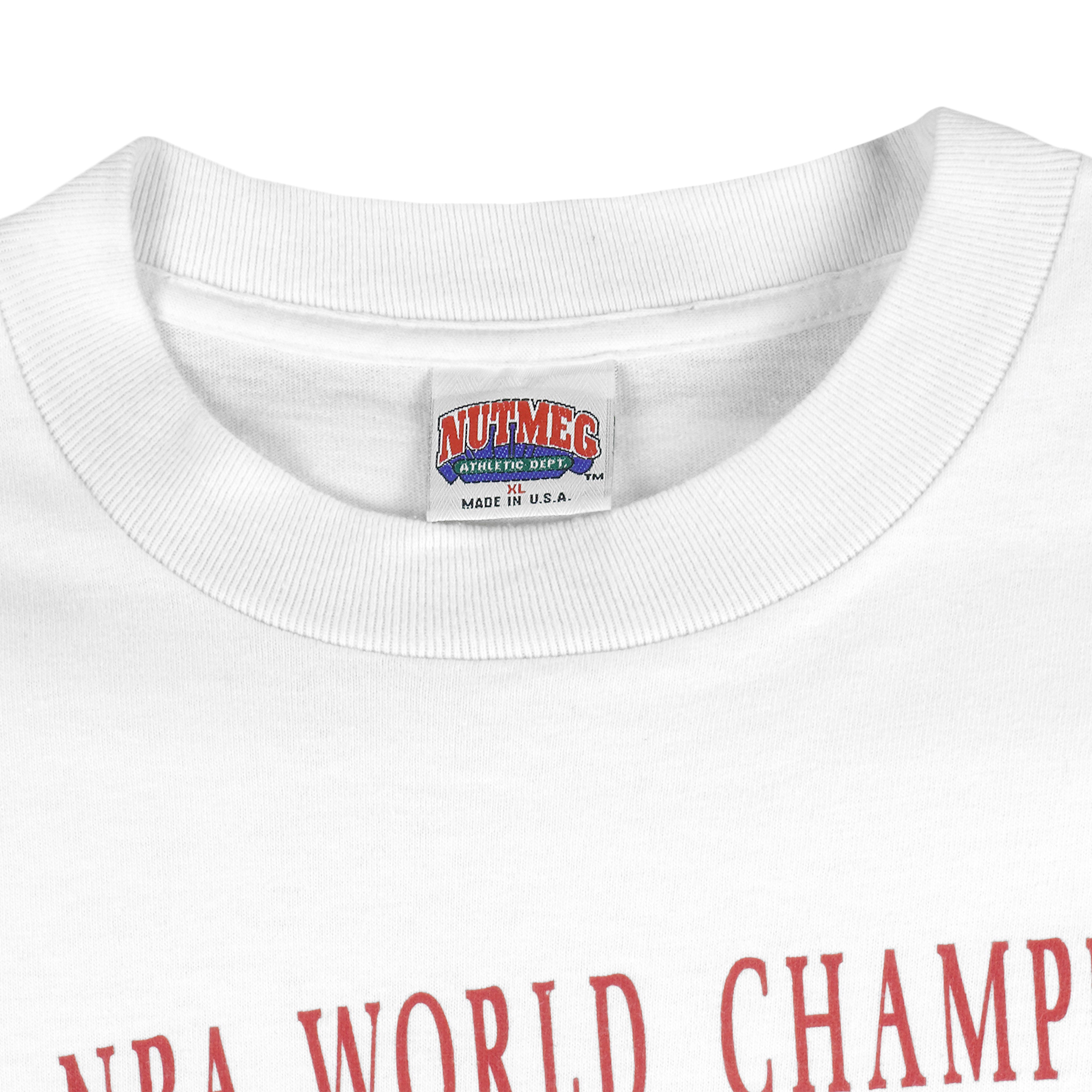Vintage Chicago Bulls 1997 NBA World Champions Locker Room T-Shirt and Hat