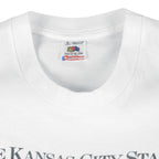 MLB (Front Pages) - Kansas City Chiefs, George Brett 3,000 hits T-Shirt 1992 Large Vintage Retro