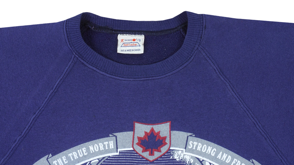 Vintage - Blue Canada Sweatshirt 1990s Large Vintage Retro