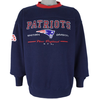 NFL (Lee) - New England Patriots Embroidered Sweatshirt 1990s X-Large